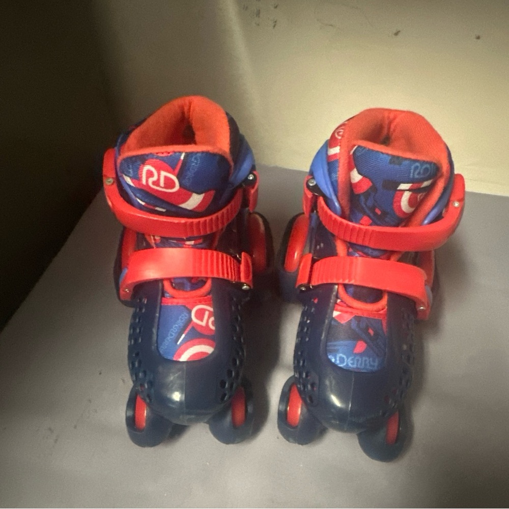 RD Roller Derby Skates Boys Adjustable High Top Red and Blue Size 11-2 W1362BM